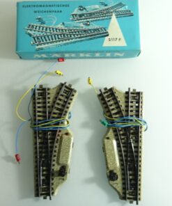Märklin H0 5117 elekt. Weichenpaar siehe Foto in OVP CK9424