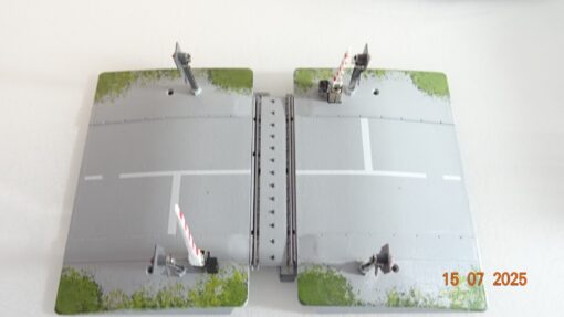 Märklin H0 74924 Vollautomatischer Bahnübergang siehe Foto in OVP CK9650 – Bild 3