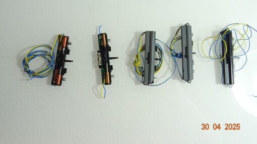 Märklin H0 7549 K Gleis elek. Weichenantrieb 5 Stück siehe Foto CK7921 o.