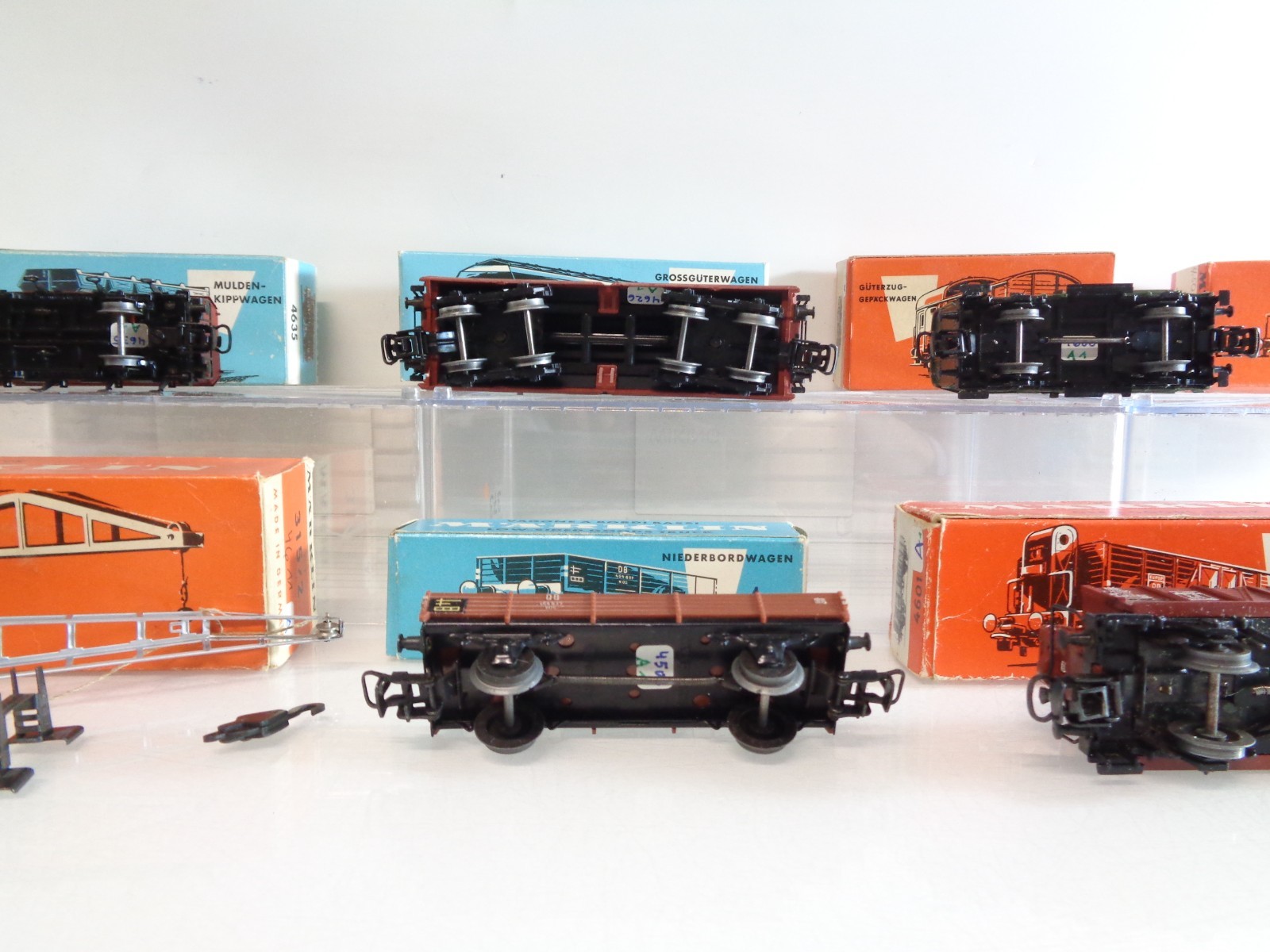 Märklin H0 Güterwagen 8 Stk. der DB  in OVP BH846 – Bild 9