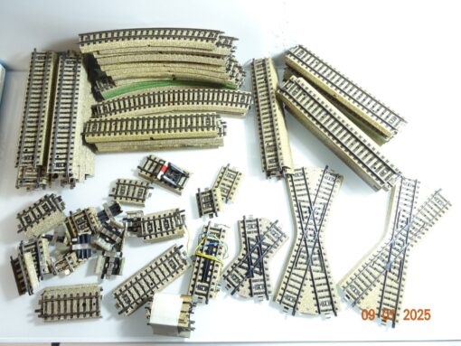 Märklin H0 Konvolut M-Gleis ca. 95tlg. siehe Foto CK5246 o.