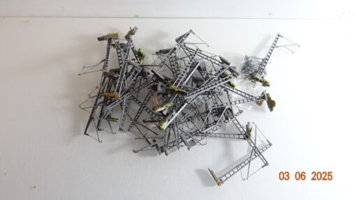 Märklin H0 Oberleitungsmasten ca. 40 tlg. siehe Foto CK8611 o. – Bild 3