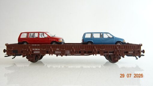 Märklin H0 aus 46945 Rungenwagen mit 2 Chrysler PKW der ÖBB PR9310 o.