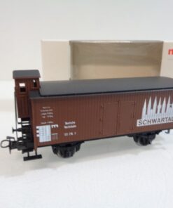 Märklin H0 gedeckter Güterwagen mit Bremserhaus Schwartau in OVP RR5640