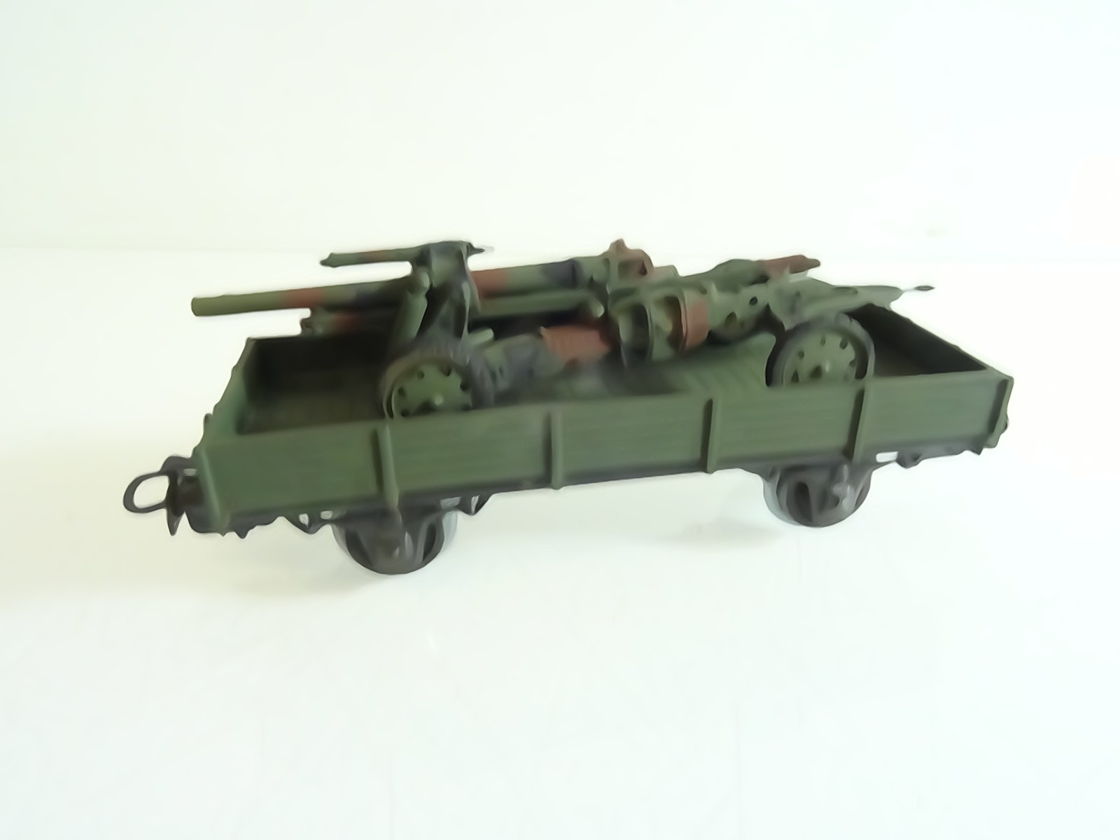 Märklin H0 offener Güterwagen mit Flak RR2351 o. – Bild 3