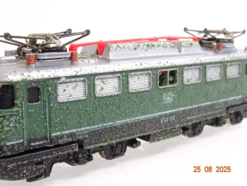 Minitrix N 0215 E-Lok E40 101 der DB JL2593 o. – Bild 4