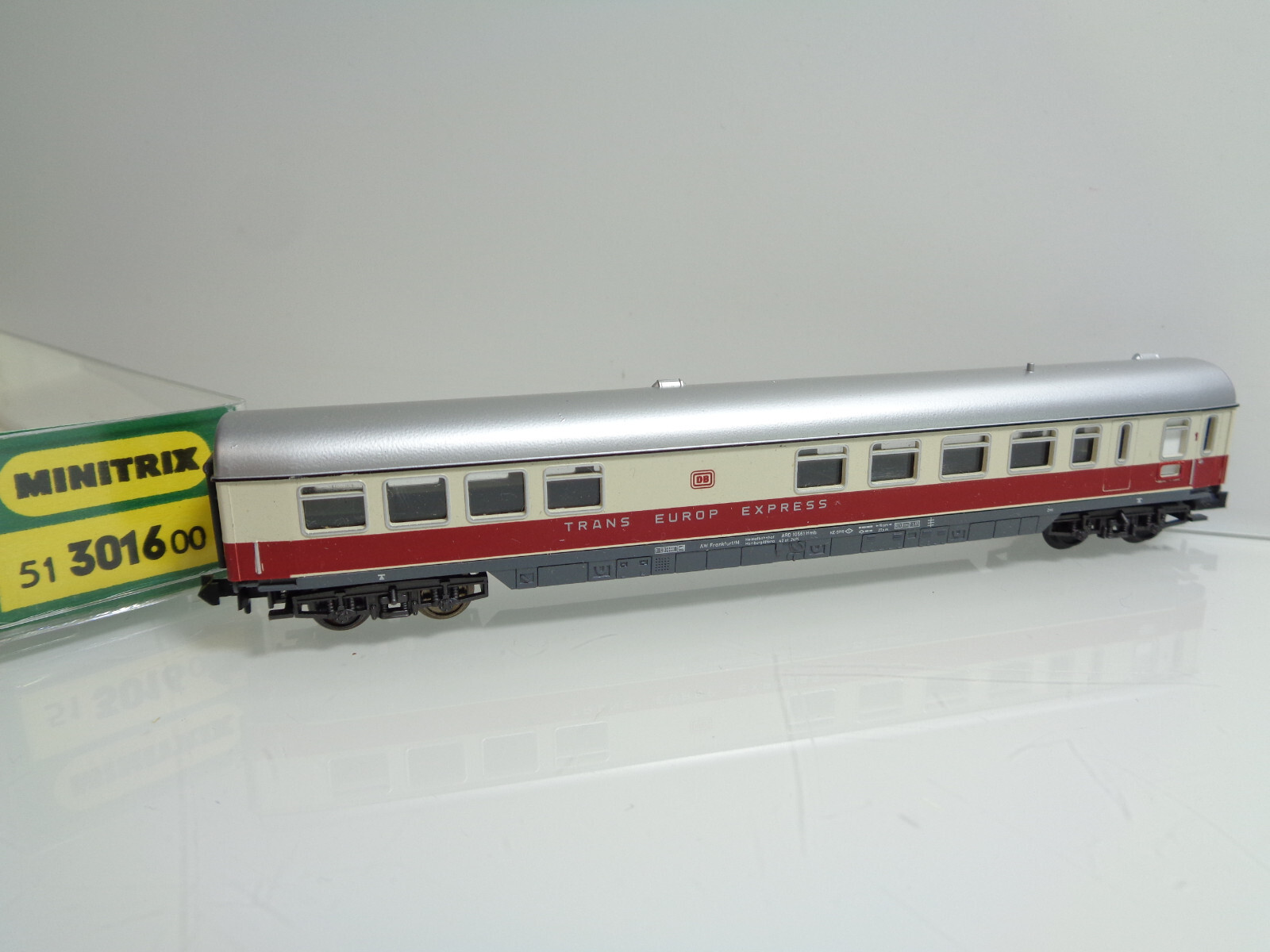 Minitrix N 51 13016 00 TEE Personenwagen 1.Kl. der DB in OVP JD2209