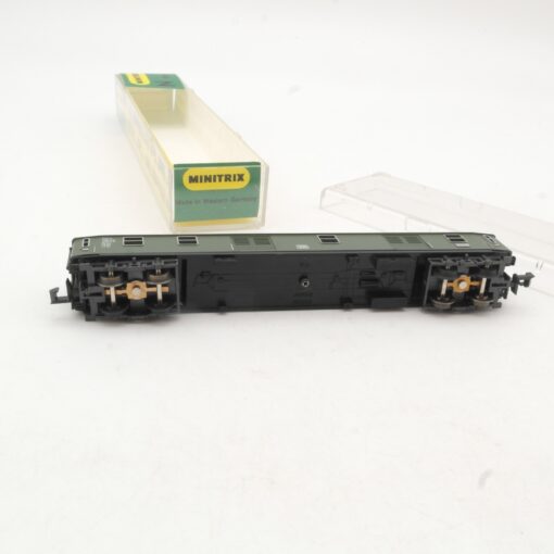 Minitrix N Gepäckwagen Stuttgart München der DB in EVP RR3911 – Bild 4
