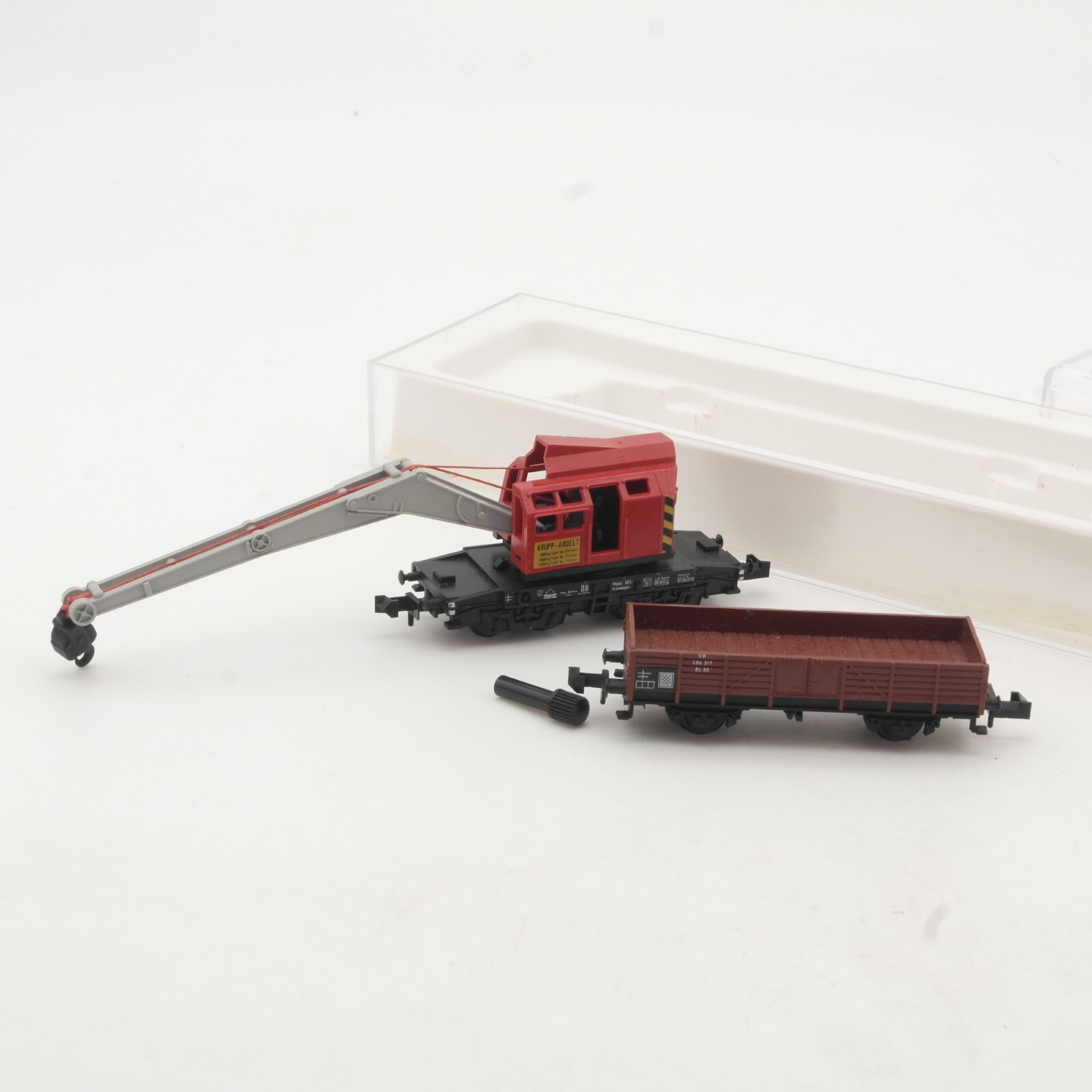 Minitrix N Kranwagen mit Beiwagen der DB in EVP QR7968