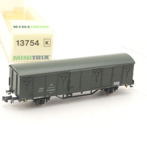 Minitrix N gedeckter Güterwagen 50 50 00-29 341-2 Post in EVP RR3563 – Bild 3