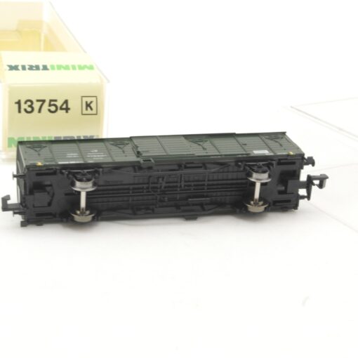 Minitrix N gedeckter Güterwagen 50 50 00-29 341-2 Post in EVP RR3563 – Bild 4