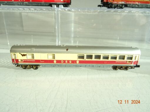 Minitrix/Arnold etc. N Personenwagen 5 Stück siehe Fotos PR3829 o. – Bild 3