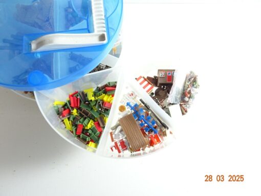 Modellbau Kleinteile Figuren Ersatzteile siehe Foto CK7124 o. – Bild 4