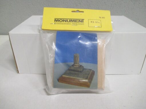 Monument 1:35 KS004 Bausatz Diorama Sockel Säule m.OVP WZ4752