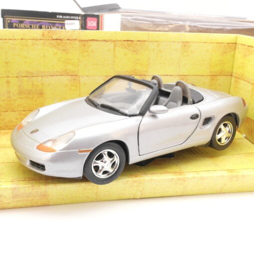 Motormax 1:24 Porsche Boxster metallic in OVP QR4868