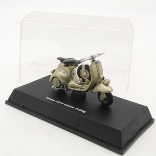 New Ray 1:32 Roller Vespa 125 6 Giorni (1952) in PC Box RR1377 – Bild 3