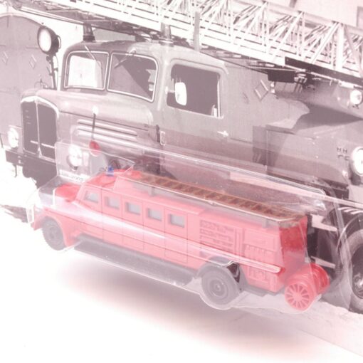 Nordbrand NN Nordhausen Feuerwache Set mit 10 Stück + Fahrzeug in OVP RT8376 – Bild 5
