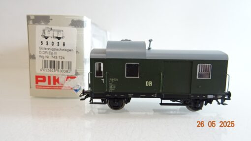 Piko H0 53038 Güterzugpackwagen der DR in OVP PR8048