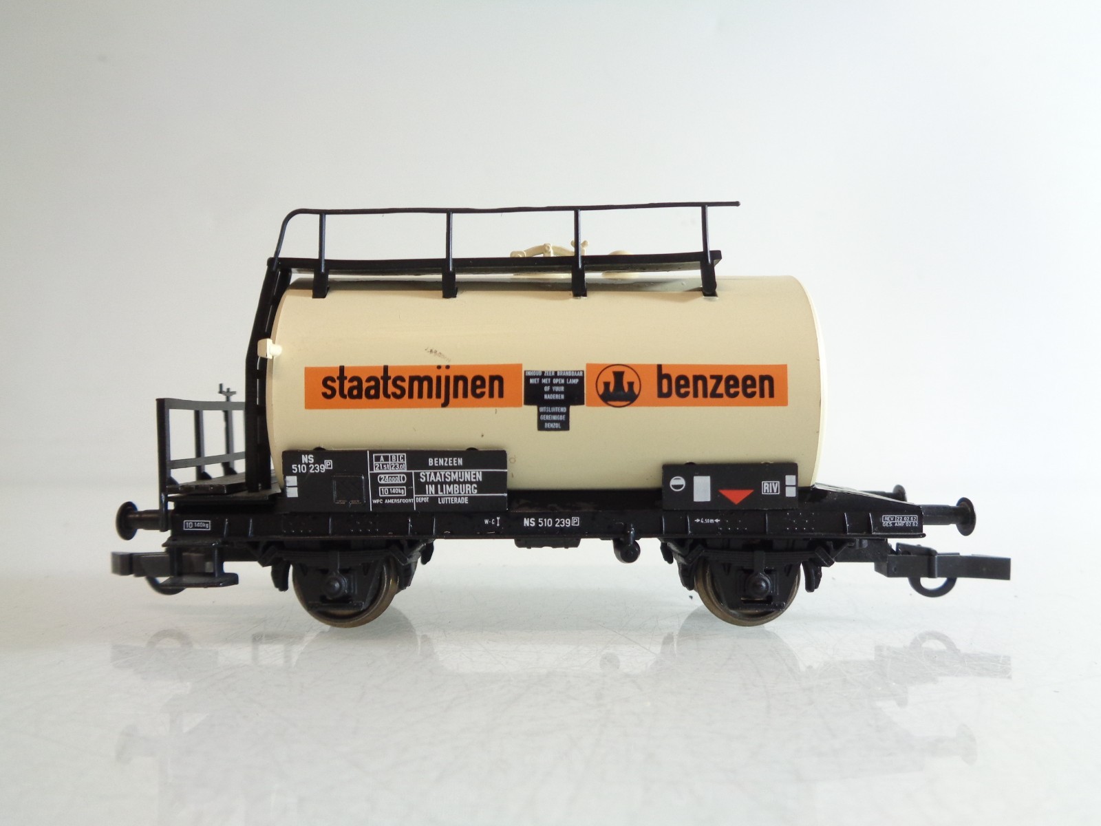 Piko H0 Kesselwagen staatsmijnen benzeen der NS BH971 o.