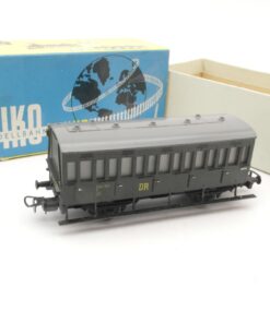 Piko H0 Personenwagen 530-303 der DR in OVP RR1502