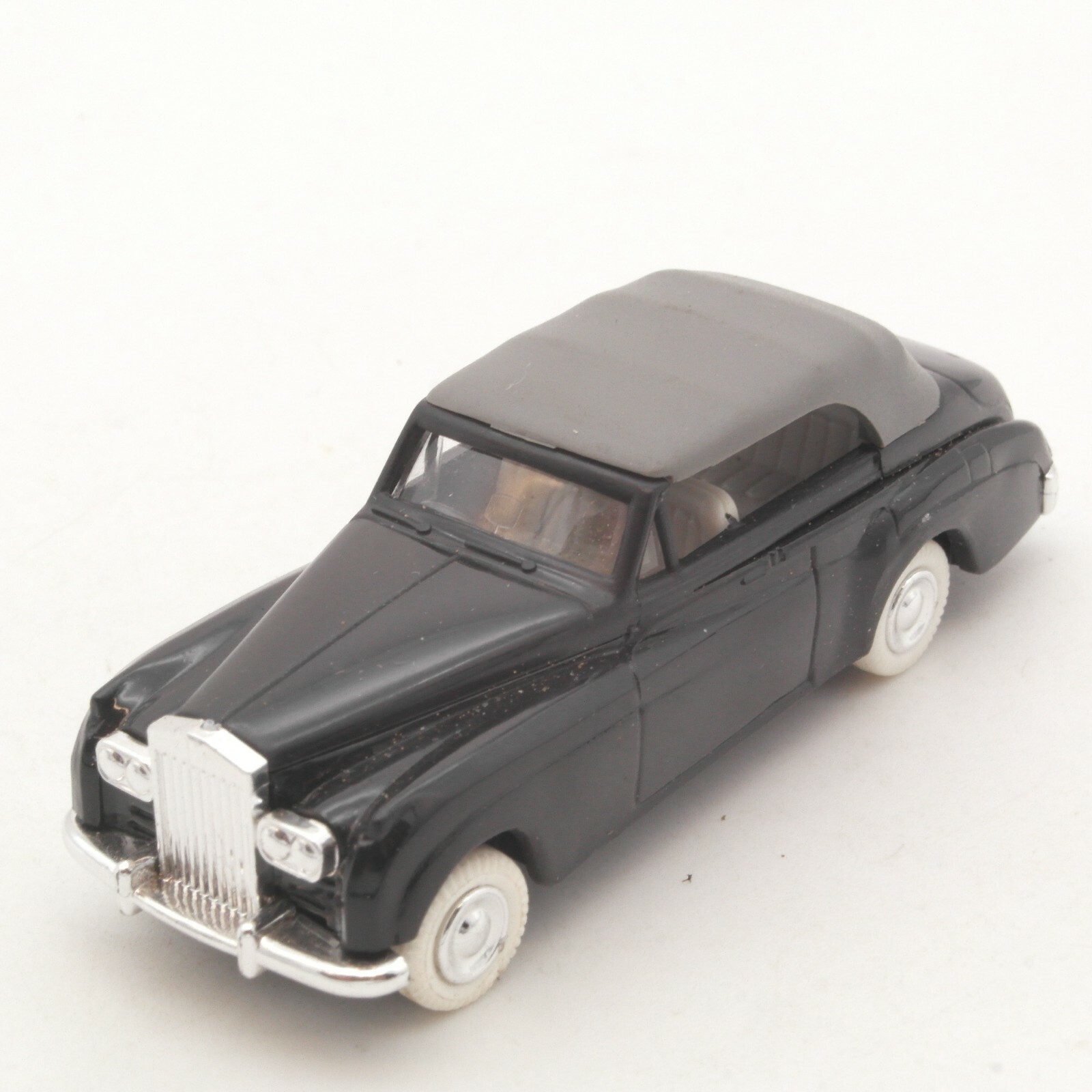 Praline 1:87 Schnäppchen ! Rolls Royce, siehe Bilder o. RI5383