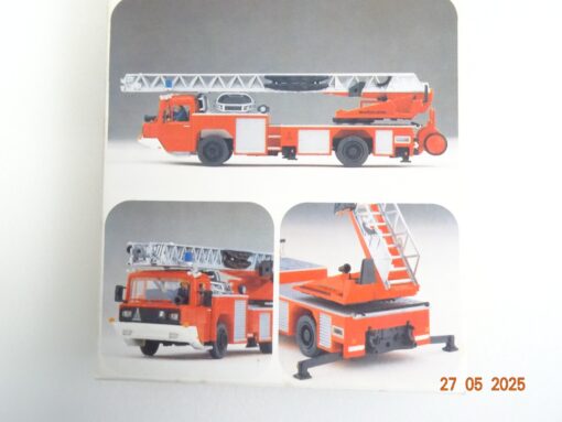 Preiser H0 Bausatz 1134 Magirus Drehleiter DLK 23-12 Feuerwehr in OVP RR1306 – Bild 3