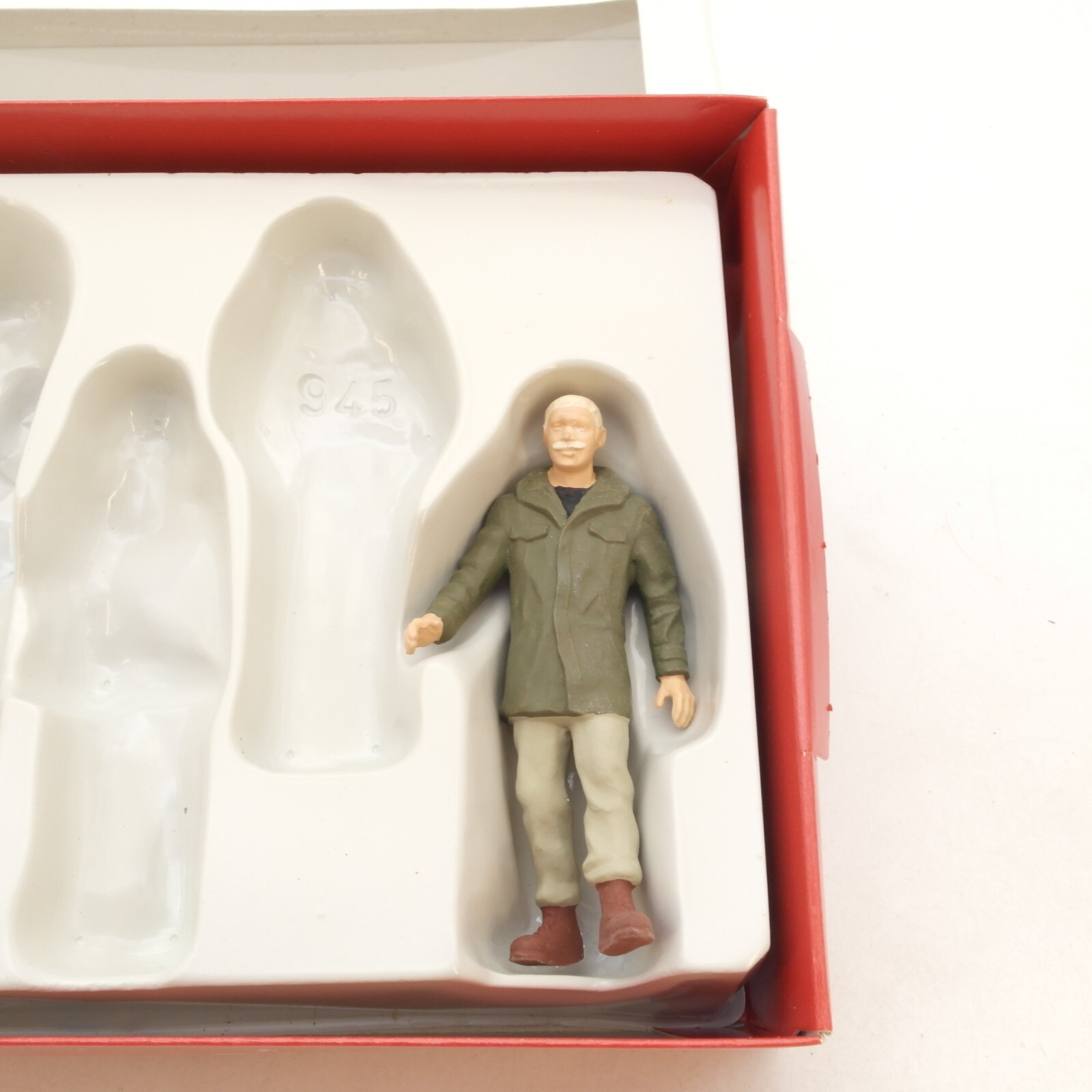 Preiser Spur G 45156 Passanten 3 Stück 122,5 in OVP RG7422 – Bild 3