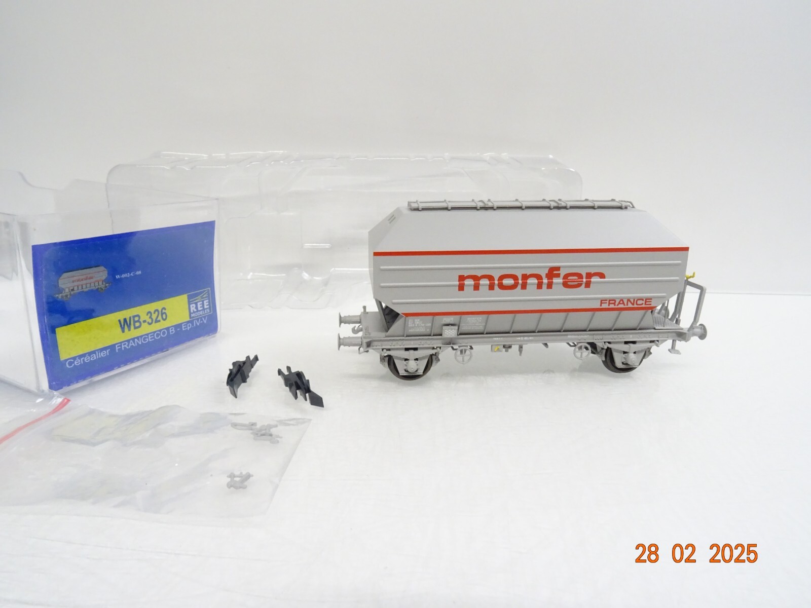 Ree Modeles H0 WB-326 Frankreich Schüttgutwagen Monfer France SNCF in OVP LE9043