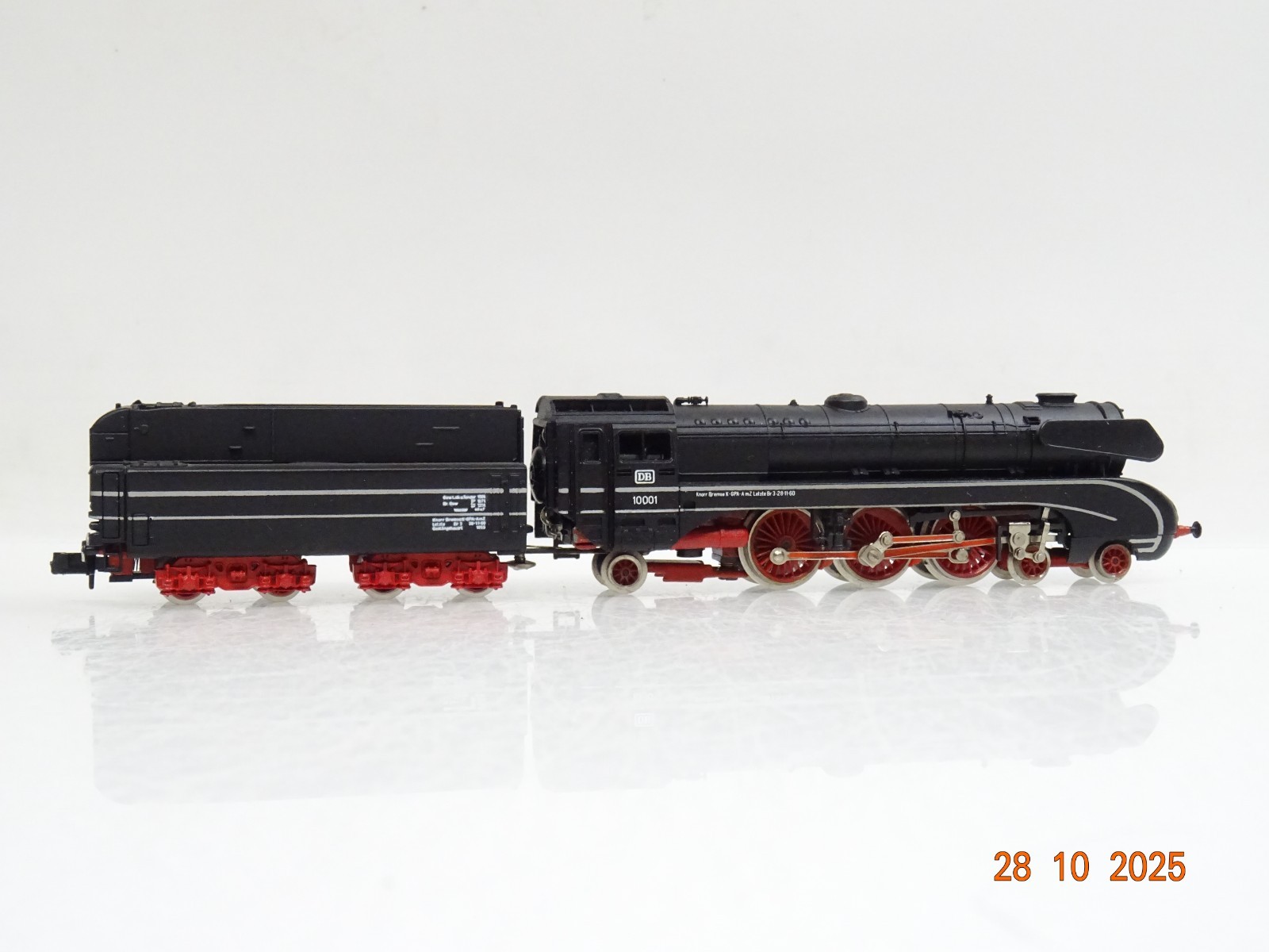 Rivarossi N 2193 Dampflok BR 10 001 Stromlinie der DB JL3864 o. – Bild 3