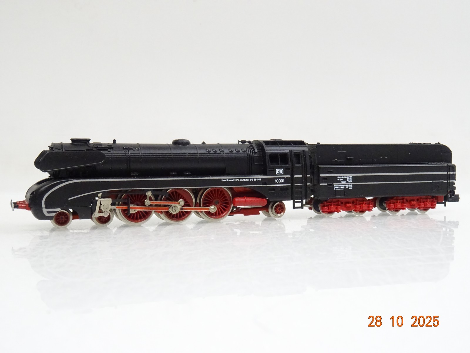 Rivarossi N 2193 Dampflok BR 10 001 Stromlinie der DB JL3864 o.