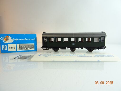 Roco H0 4214 Umbauwagen 2.Kl. der DB mit Licht in OVP BH120