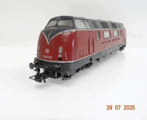 Roco H0 43522 Diesellok V 200 035 der DB JL1940 o. – Bild 5