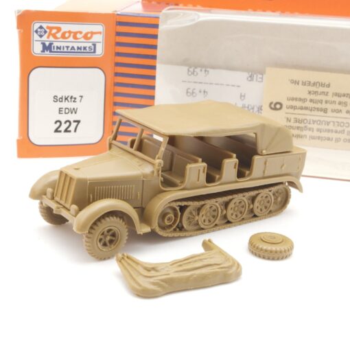 Roco Minitanks 1:87 227 Halbketten Zugmaschine in OVP RR804