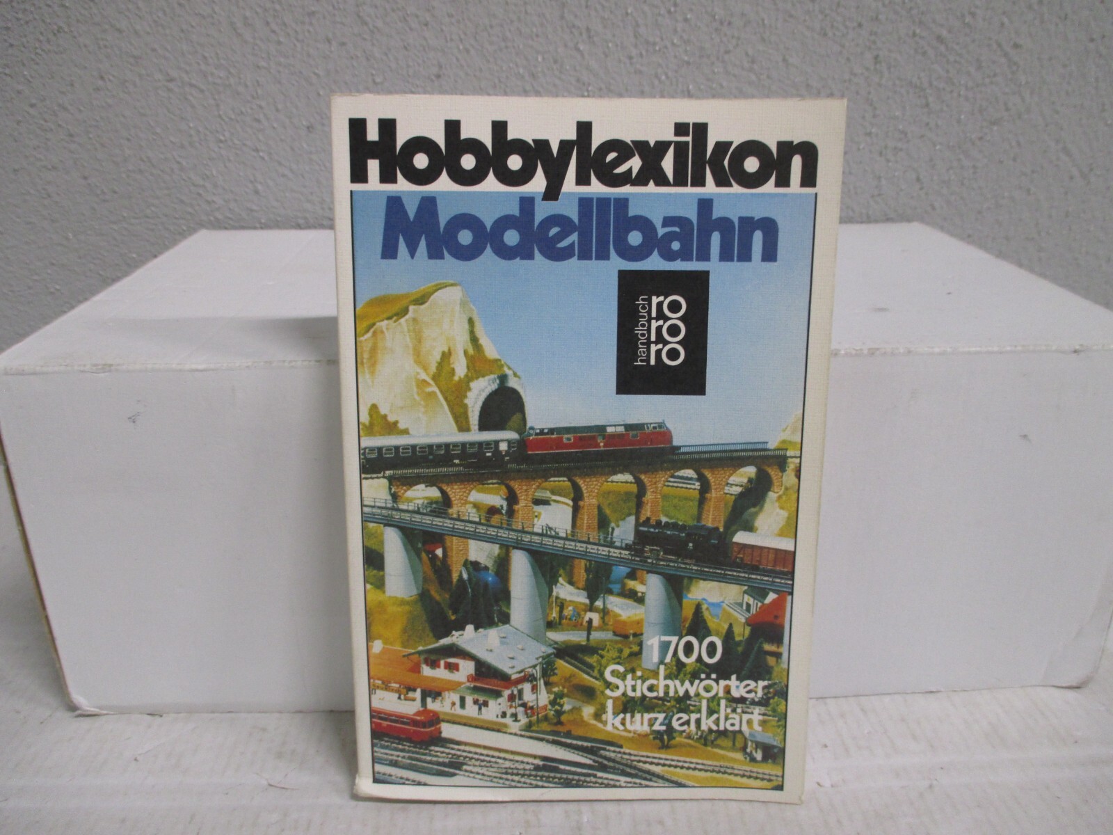 Rowohlt-Verlag Hobbylexikon Modellbahn 1700 Stichwörter kurz erklärt WZ9894