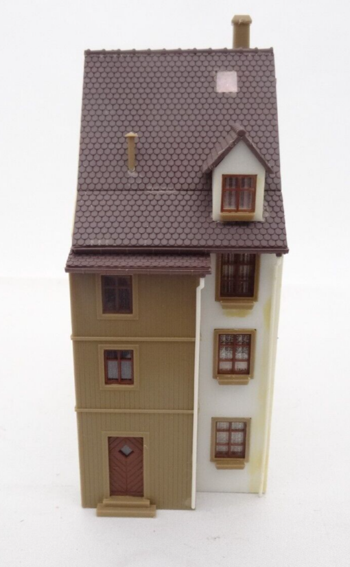 Spur H0 Reihenhaus ca. 6 x 9 cm cm aus Anlagenrückbau, siehe Bilder RR76 o.