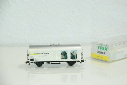 Trix H0 33945 Gedeckter Güterwagen "Museen der Stadt Nürnberg" in OVP LW6177