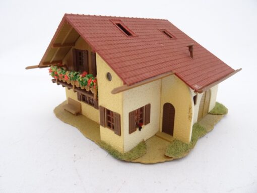 Vollmer H0 13139 Wohnhaus aus Anlagerückbau, siehe Foto RR370 o. – Bild 5