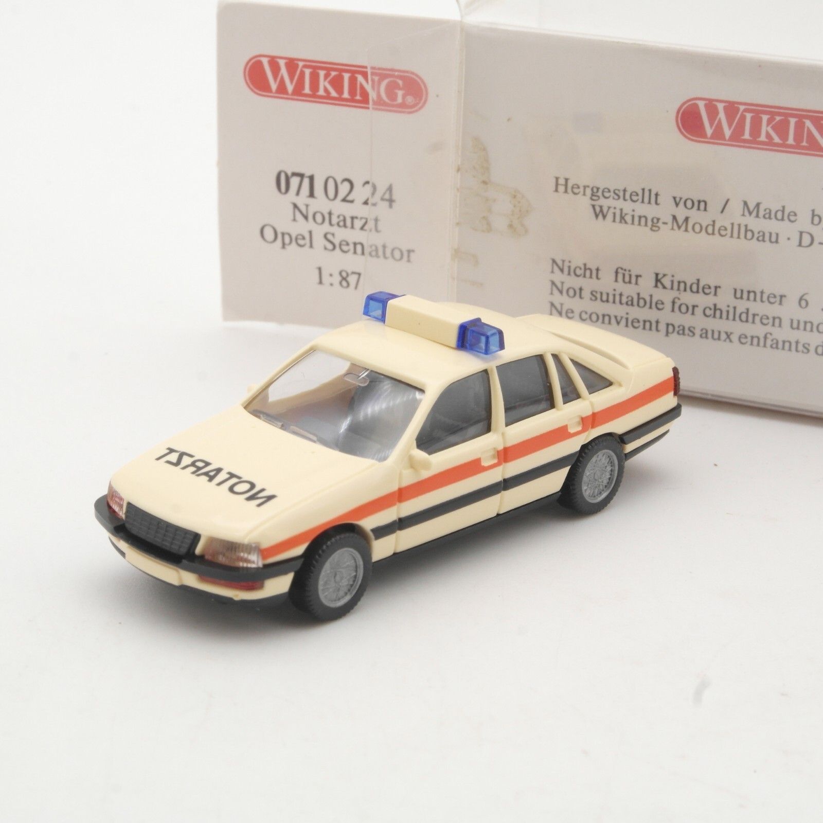 Wiking 1:87 071 02 24 Notarzt Opel Senator in OVP QR7271
