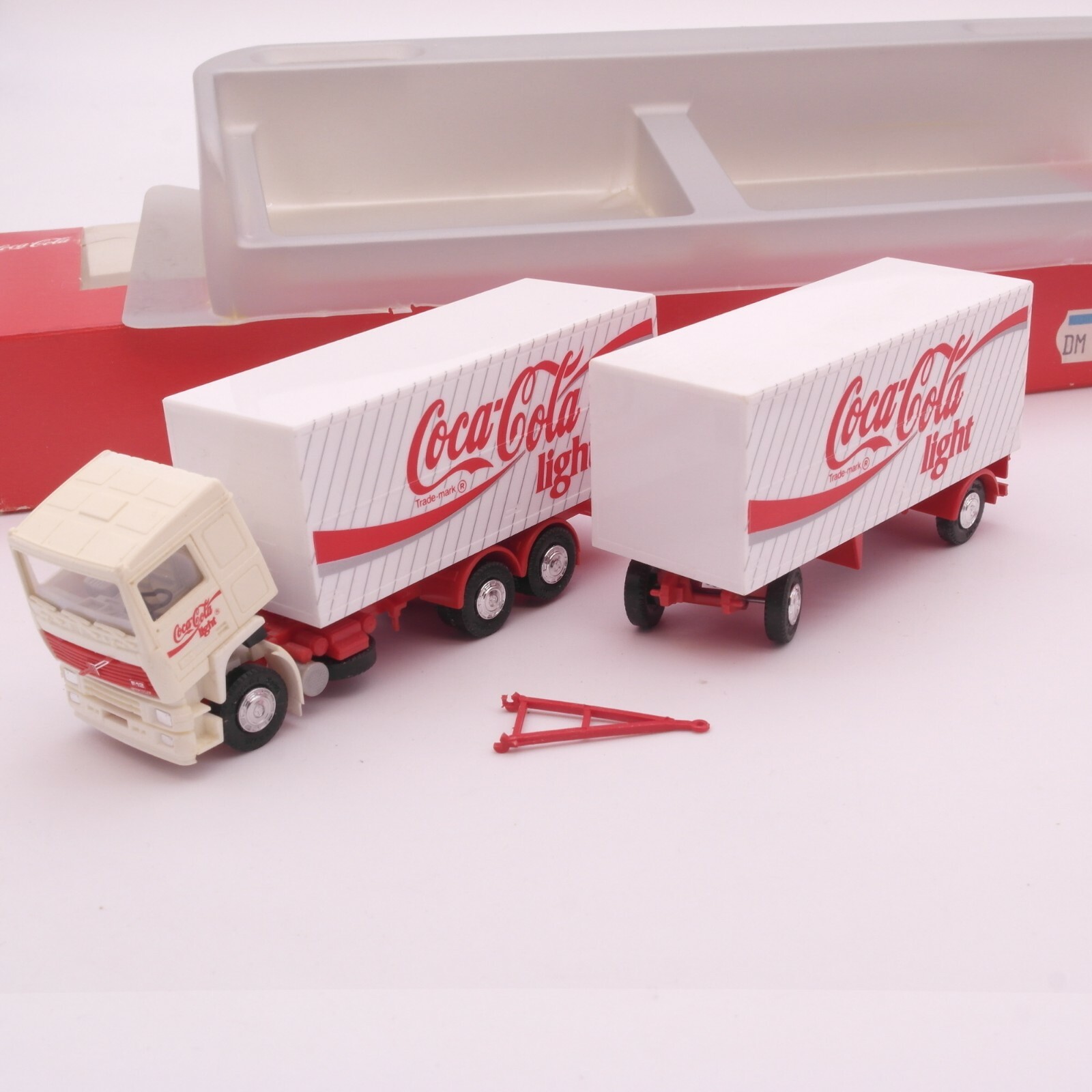 Albedo 1:87 Volvo Hängerzug Coca-Cola light in OVP RT4569