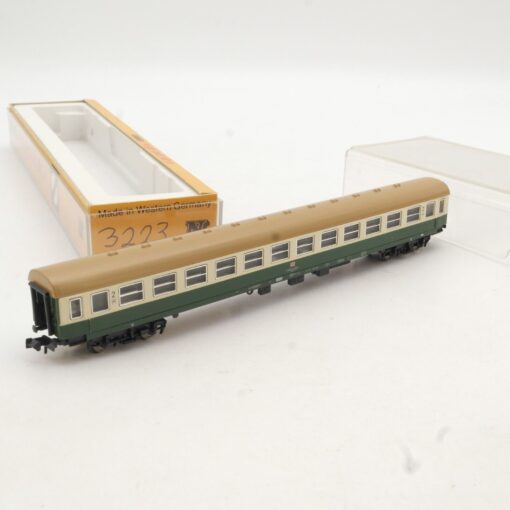 Arnold N 3223 Abteilwagen 2.Klasse Halberstädter der DB in EVP QR3308