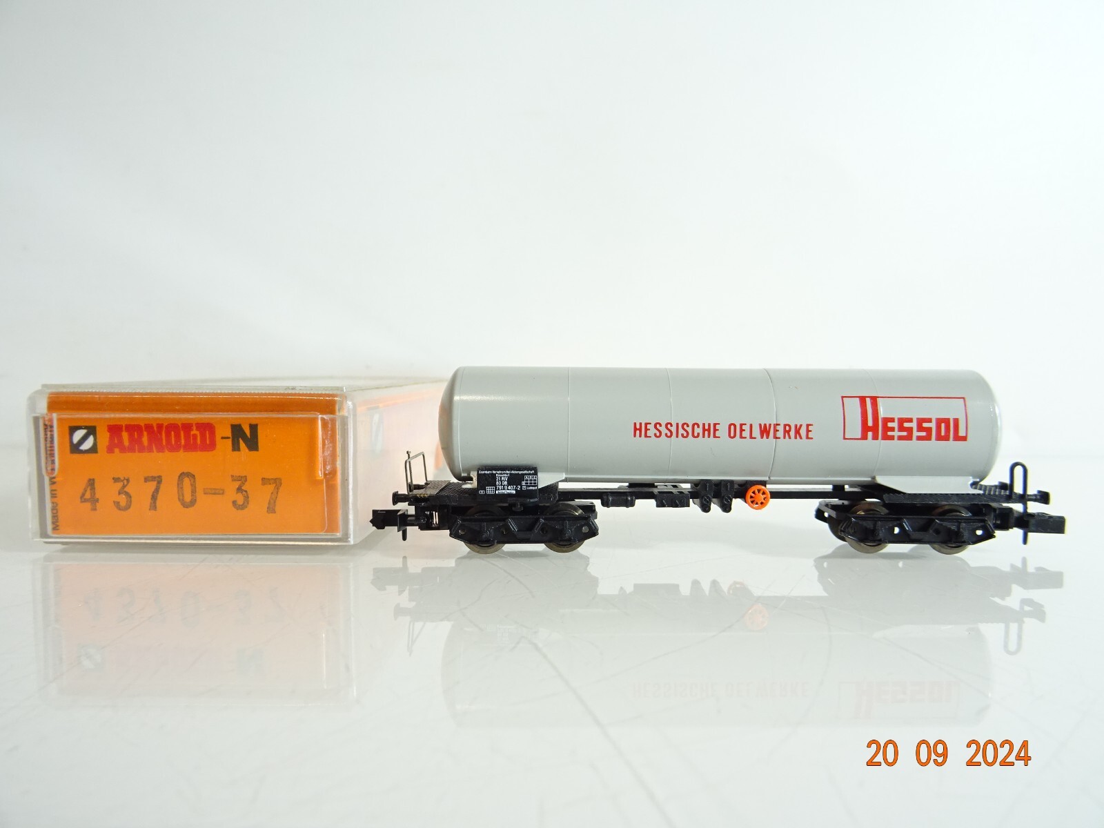 Arnold N 4370-37 Kesselwagen Hessische Oelwerke der DB in OVP PR2817