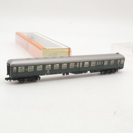 Arnold N Mitteleinstiegswagen 2. Klasse der DB in EVP RR256 – Bild 3