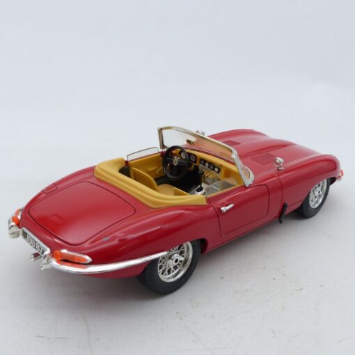 Bburago / Burago 1:18 3016 Jaguar E Cabrio rot siehe Bilder o. EX6691 – Bild 4