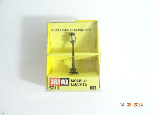 Brawa H0 5012 Schlossparkleuchte neuwertig in OVP CK2807