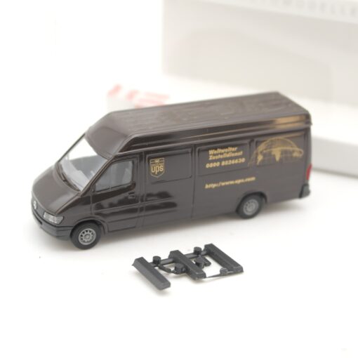 Busch 1:87 47821 Mercedes Sprinter UPS in OVP RR1831 – Bild 4