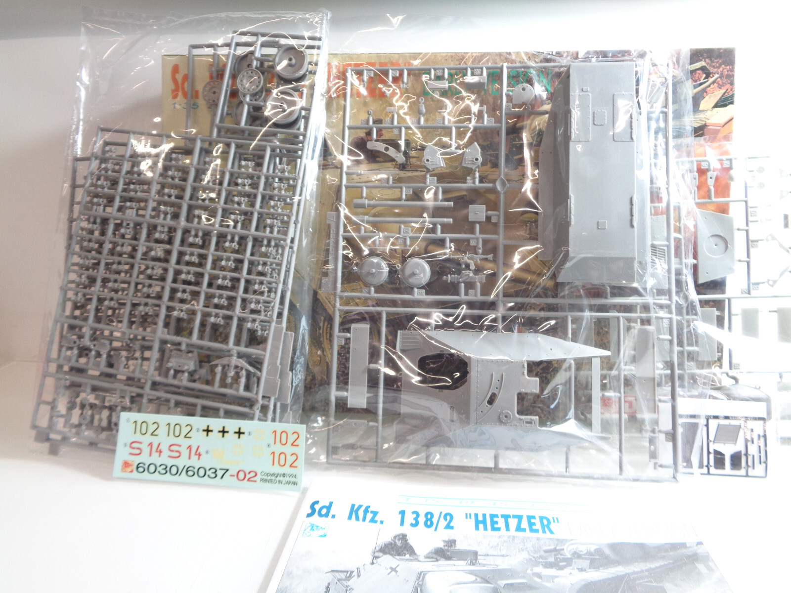 Dragon 1:35 6030 Sd. kfz. 138/2 Hetzer Early Version '39-45' in OVP JD6726 – Bild 3