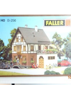 Faller H0 B 256 Pension siehe Foto in OVP CK4764
