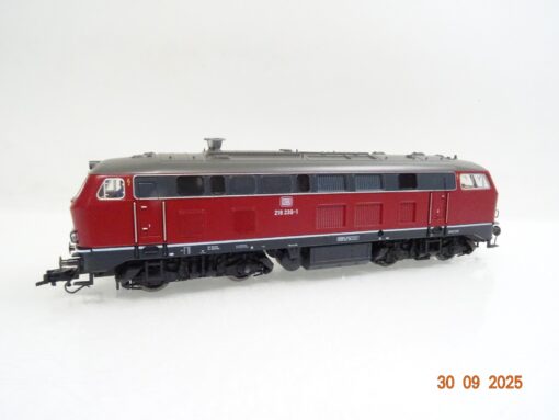 Fleischmann H0 4236 Diesellok BR 218 230-1 der DB in EVP JL3269 – Bild 3