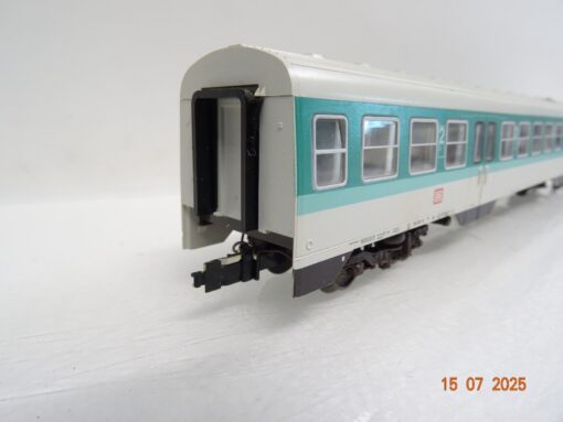 Fleischmann H0 4439K AC Mittelwagen 914 013-8 der DB für VT 614 JL1527 o. – Bild 4