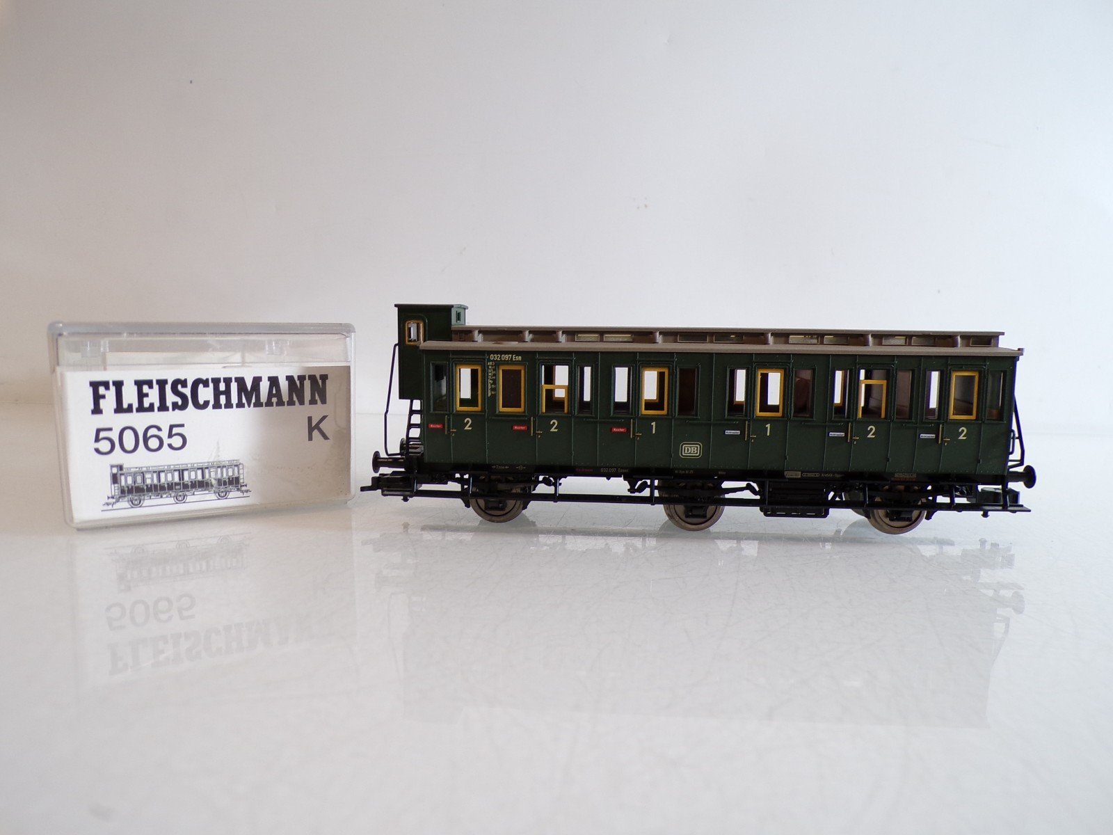 Fleischmann H0 5065 K Abteilwagen 2. Kl. mit Bremserhaus der DB in OVP BH1653